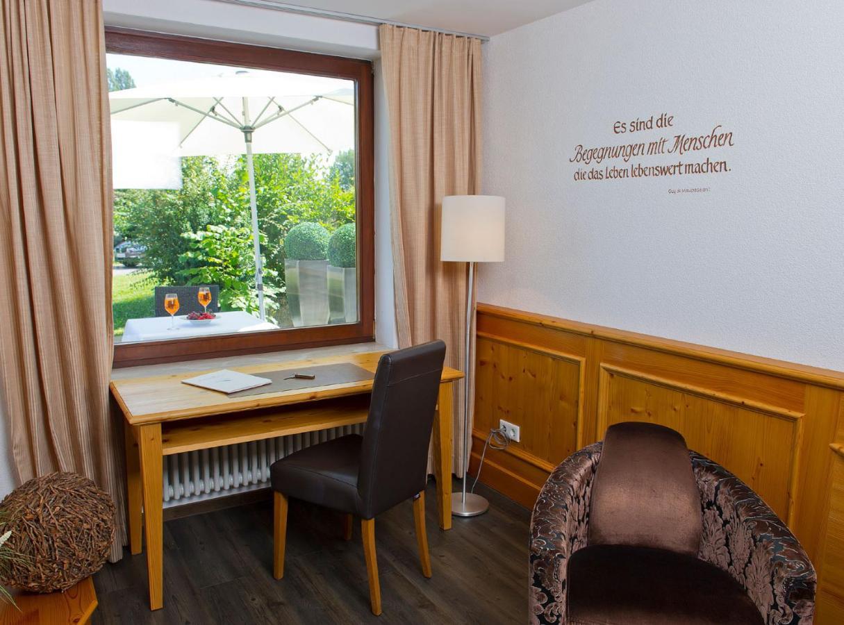 Hotel Heinzler Am See Immenstaad am Bodensee Ngoại thất bức ảnh